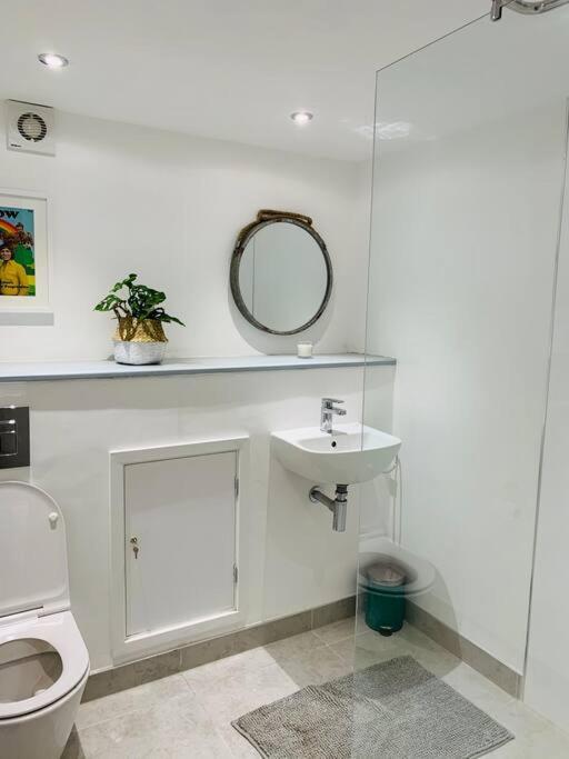Luxury Retro 4 Bed Town House In Heart Of Alnwick Exterior foto